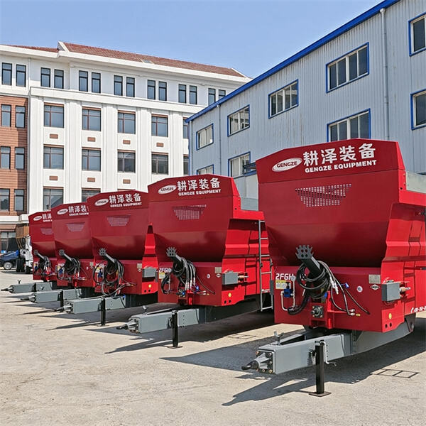 Comparing different types of manure spreaders for optimal results