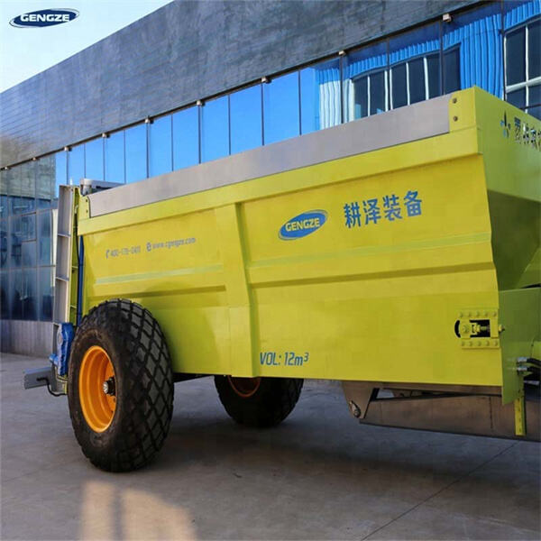 Choosing the Right Size and Features for Your Big Manure Spreader