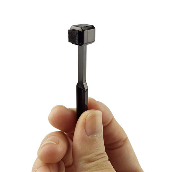 Geniet van kristalheldere geluidskwaliteit door regelmatig je stylus schoon te maken.