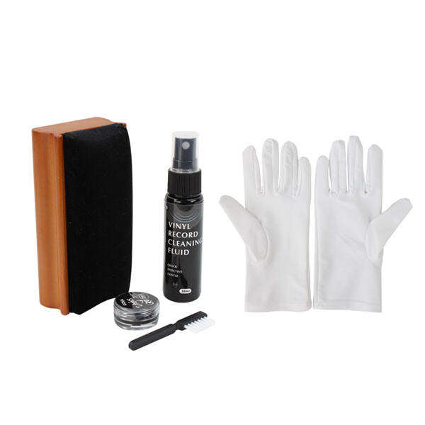 Give your records a new lease on life with our professional-grade vinyl cleaning set