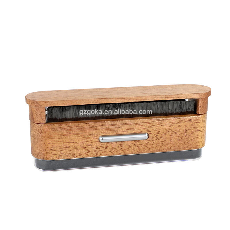 Factory direct sales of new 2 in 1 anti static carbon fiber Sapele wood handle record cleaning brush manufacture