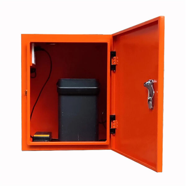 整理のない引き出しとはおさらば、便利なバッテリー収納庫へようこそ