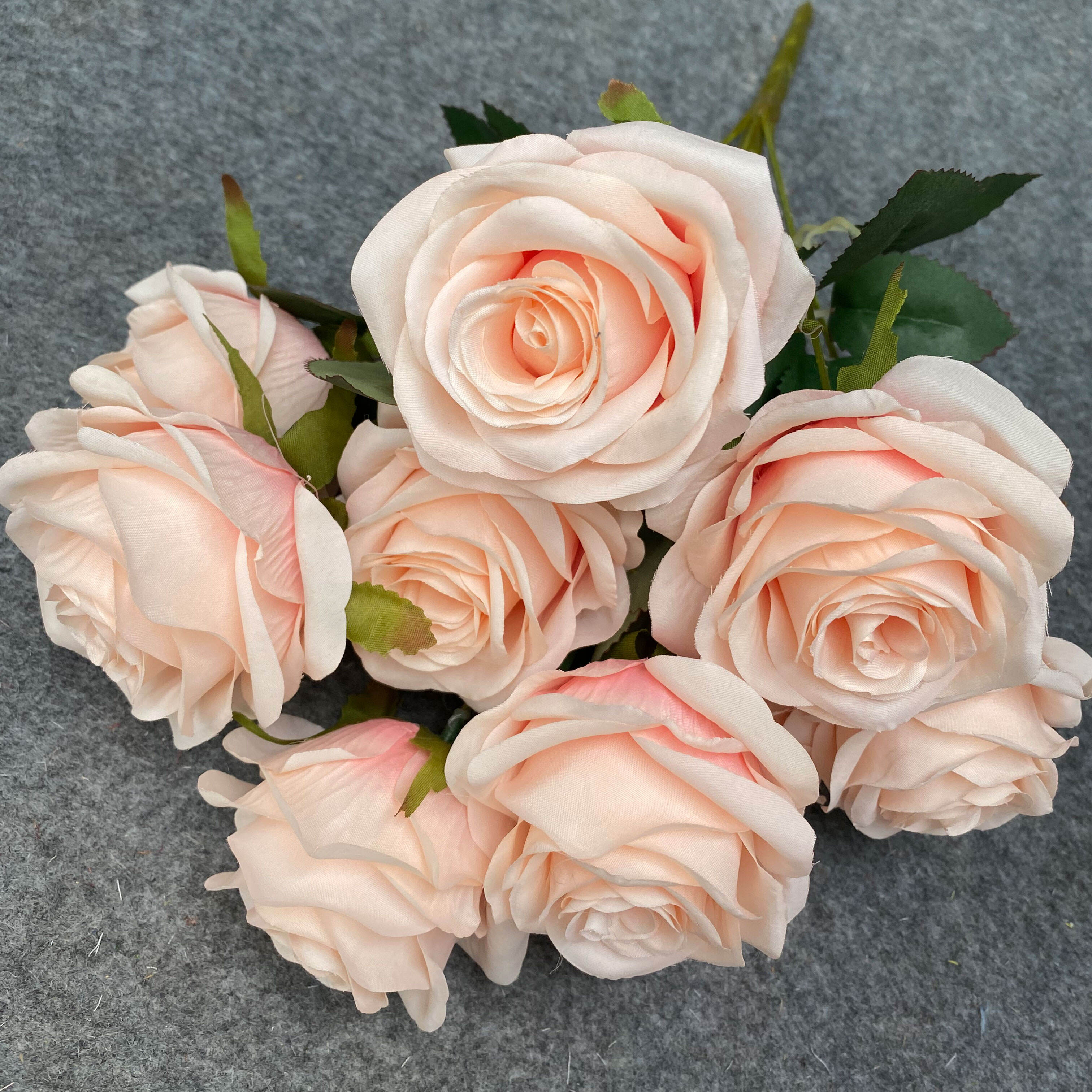 Manufacturers Direct Selling 9-head Middle Rose In The Head Wall Artificial Flower Rose manufacture