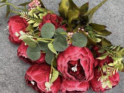 How to Layer Textures in an Artificial Flower Wall for a 3D Look
