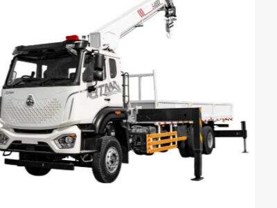 The Role of Telescopic Booms in Modern Truck Cranes