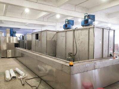 What Are the Advantages of Using Single Axis Spray Paint Machines in Mass Production
