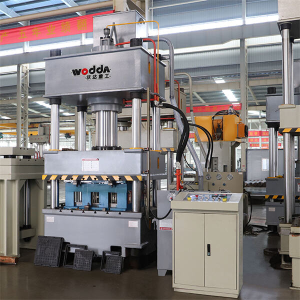 Meet Your Production Demands with Our SMC Molding Press Machinery