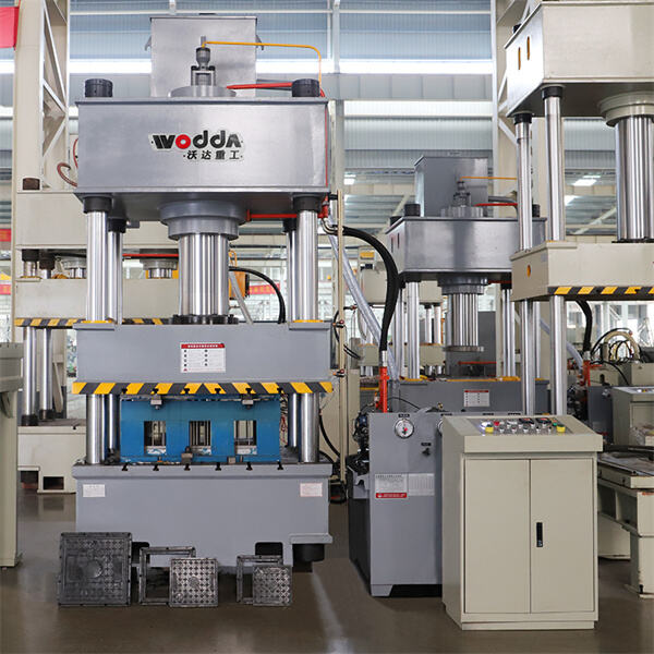 Streamline Manhole Cover Manufacturing with SMC Hydraulic Machine