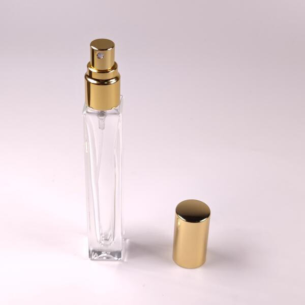 Refill Your Empty Glass Spray Bottle with DIY Cleaning Solutions