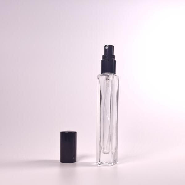 Compact mist spray bottles for portable hydration