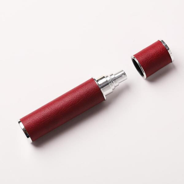 Ditch plastic and opt for sustainable beauty with a glass spray bottle