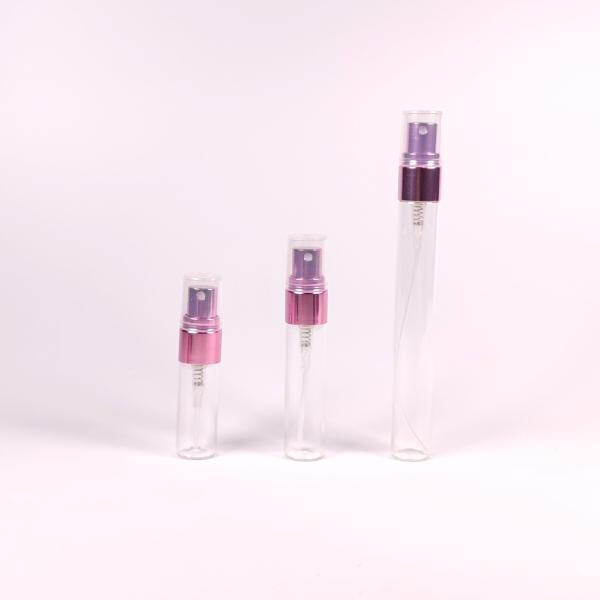 Elevate your scent game with a stylish glass spray bottle
