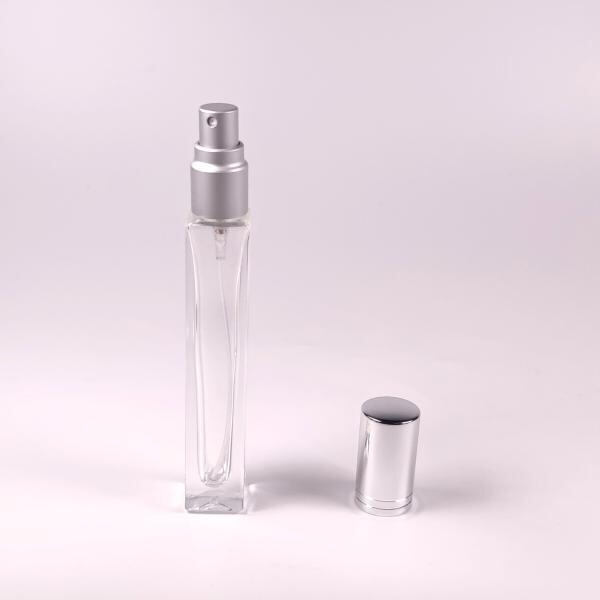 Refillable perfume for easy scent customization