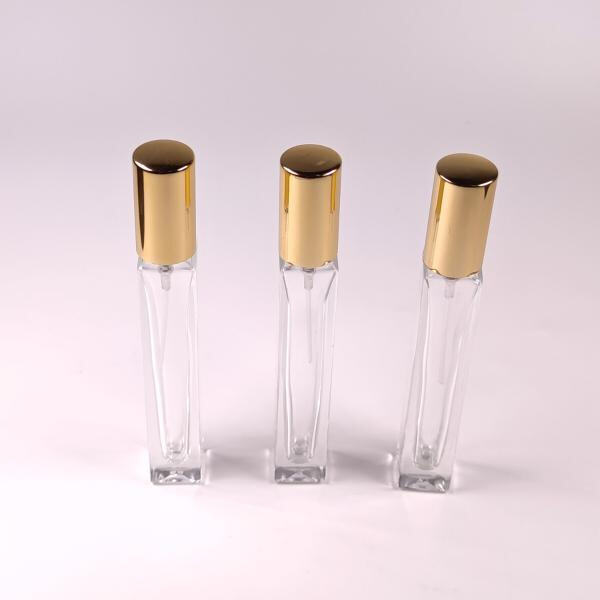 Empty Glass Spray Bottles for a Greener Home