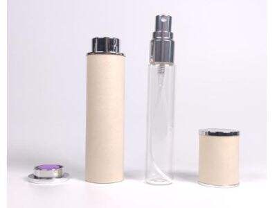 מבט על הטרנד של בקבוקי köln בעיצוב קלסי מעור