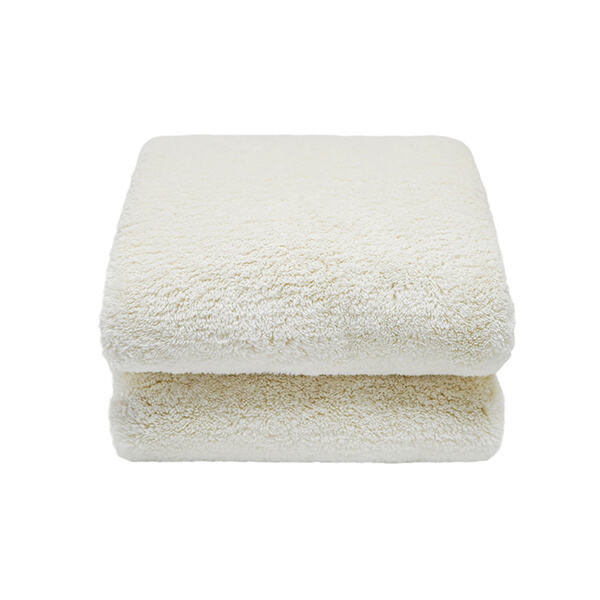 Make bath time stress-free for your pet with a quick-drying pet dry towel