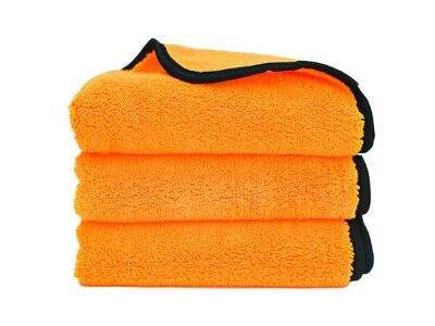 What Makes Car Cleaning Towels Suitable for Interior Detailing