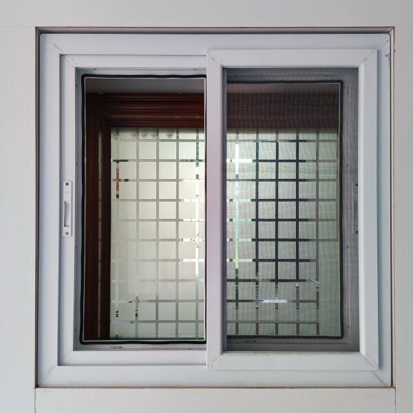 Einfach zu bedienen und zu warten uPVC Schiebefenster