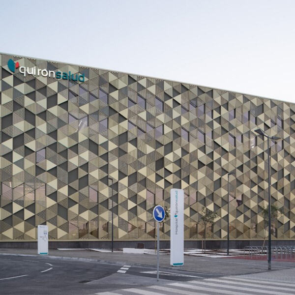 Transforming your space with aluminum cladding