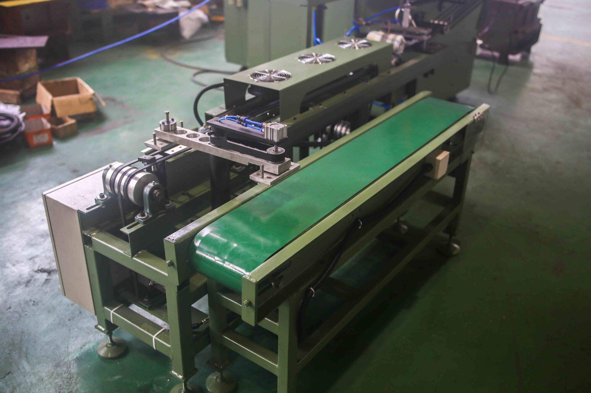 The plastic nail making machine has completed inspection and is ready for shipment!