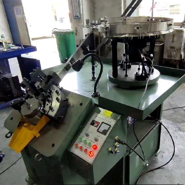 Sử dụng cán ren CNC