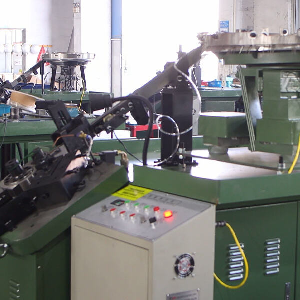 Use of Nail Thread Rolling Machine: