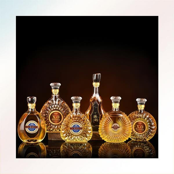 Why Glass Whiskey Bottles are a Must-Have