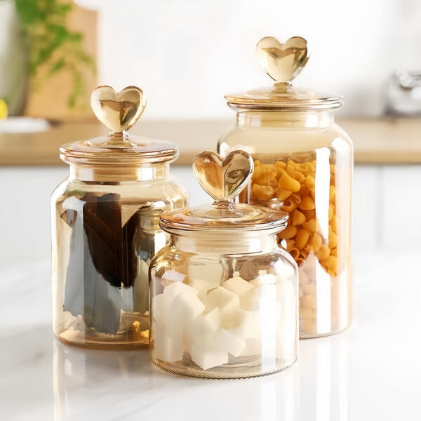 Each jar comes with a tight-fitting lid to keep contents fresh and secure.