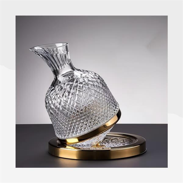 Preserve the Integrity of Your Liquor in Stylish Glass Decanters