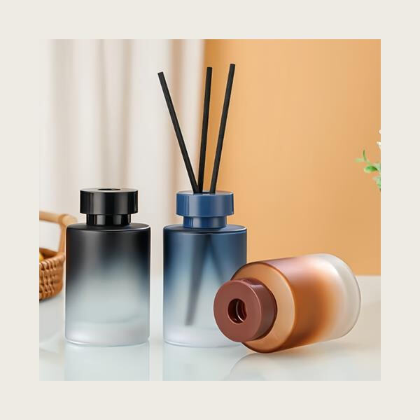 Fill your space with your favorite scents using reed diffuser glass bottles.