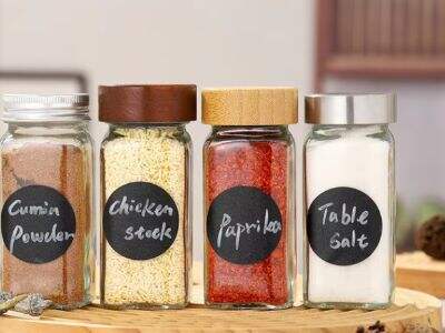 Comparison of sealing performance of square glass jars with lids, with shelf life reference