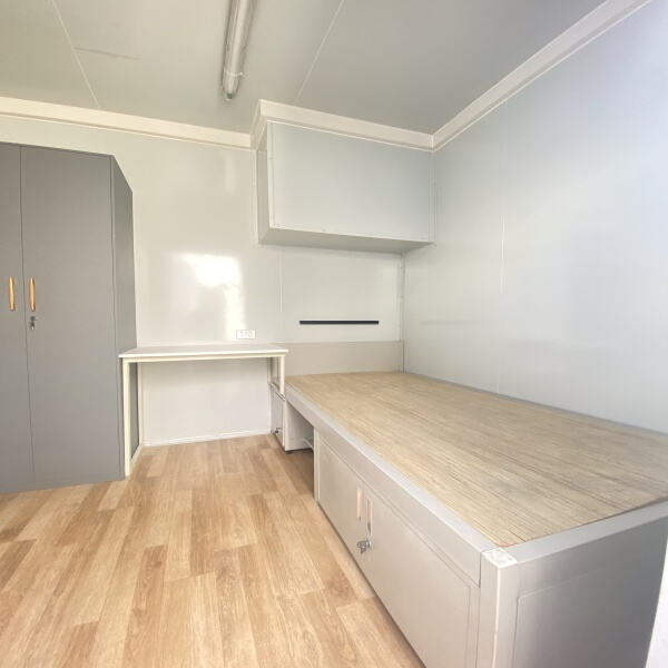 Designing a modern and stylish 40 ft container home