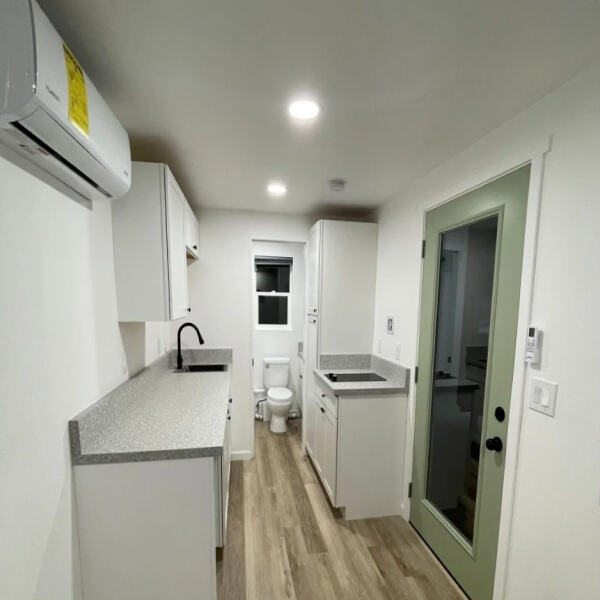 How to Maximize Your Shipping Efficiency with 20ft Containers in Wholesale Operations