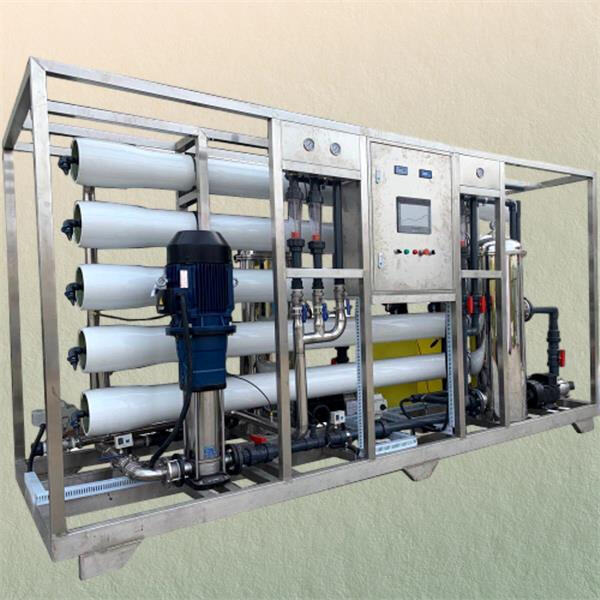 Profitez des avantages de l'eau propre et sûre avec les systèmes de filtration RO.