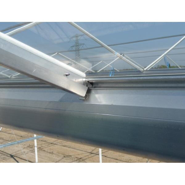 توفّر هذه الدفيئة مساحة وافرة لعدد من النباتات والزهور والأعشاب والخضروات، مما يجعلها مثالية لكل من هواة الحدائق المتمرسين والمبتدئين على حد سواء.