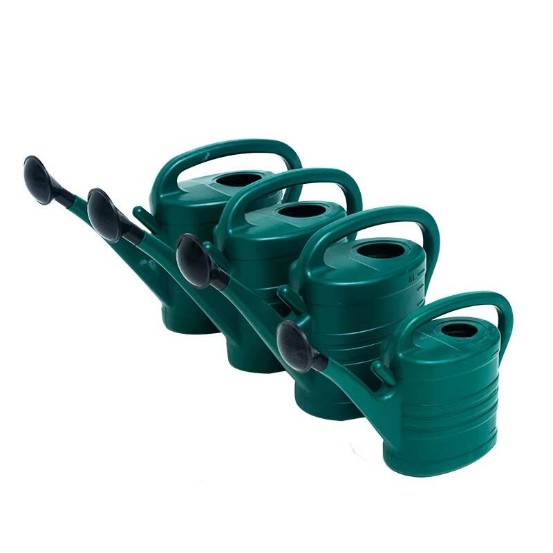 product long spout thickened plastic watering can for gardening household sprinkling flower shower spray for agricultural sprayers-3