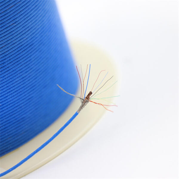 L'importance du blindage pour maintenir l'intégrité du signal avec un câble coaxial