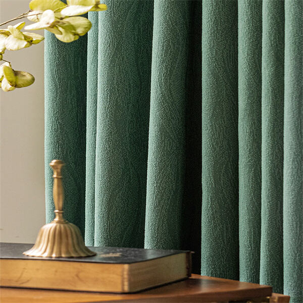 دکوراسیون منزل خود را با پردههای باکیفیت بالای ما برای خریداران عمده ارتقاء دهید