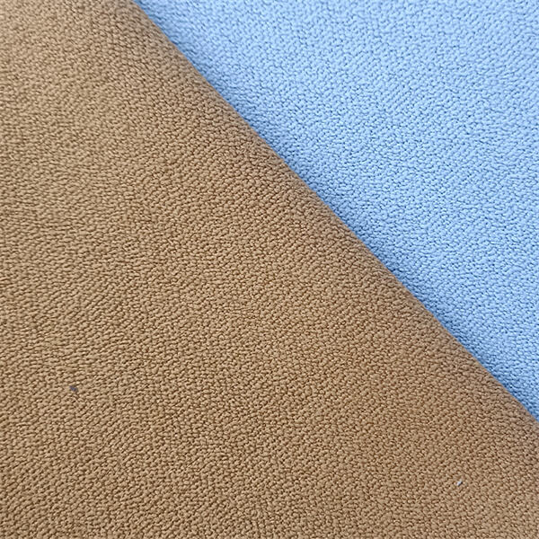 پارچه های سنگین با کیفیت بالا که برای استفاده تجاری و مسکونی مناسب هستند