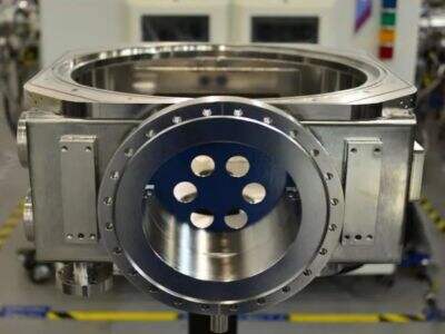 What Is the Czochralski (CZ) Method and Why Is It Dominant in Silicon Wafer Production?