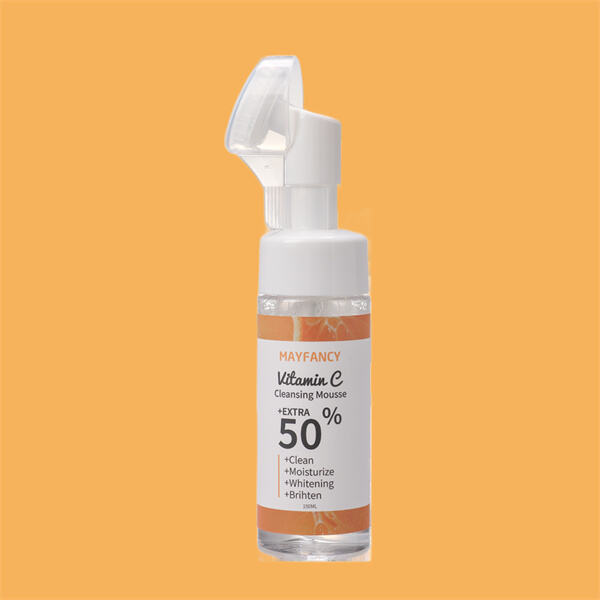 Effortlessly remove makeup and impurities with our oil-absorbing cleanser