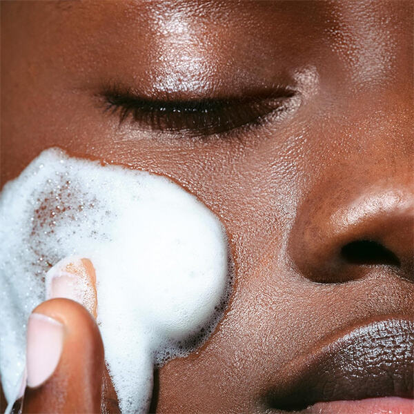 Best Cleansers to Remove Impurities