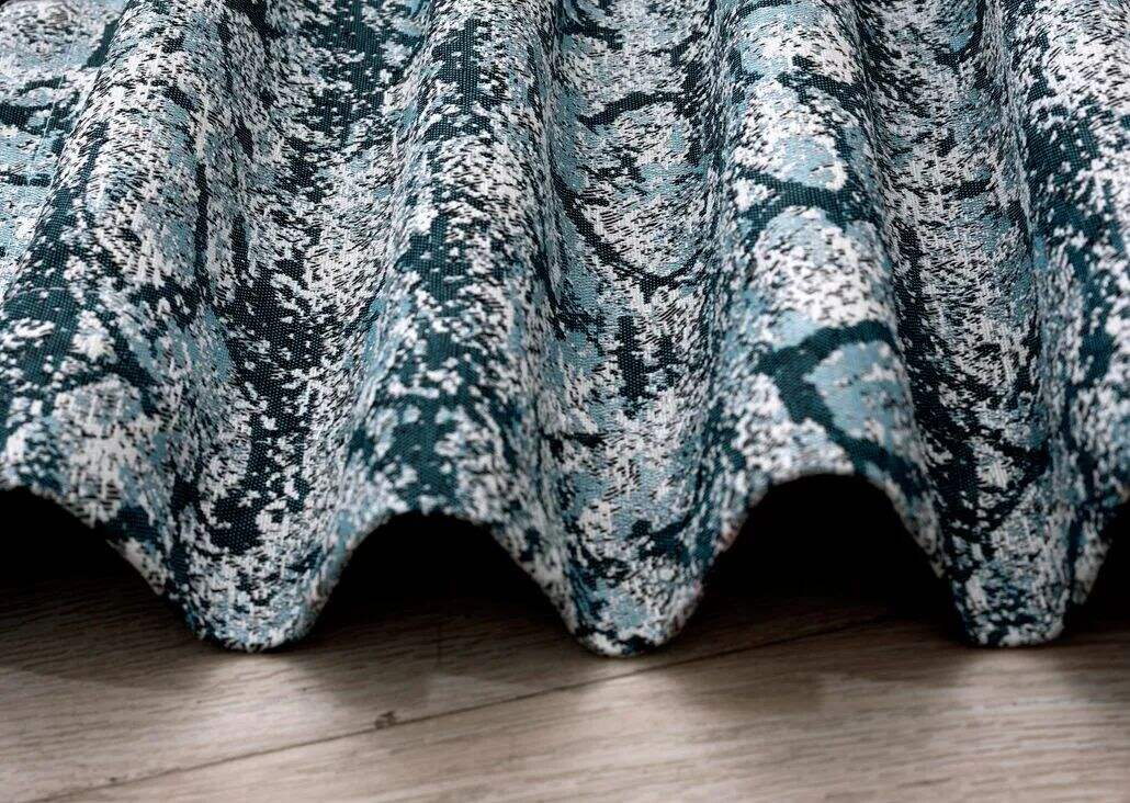 Foulola News:Luxury Jacquard 7885 Series Vivid Decorative Fabric details