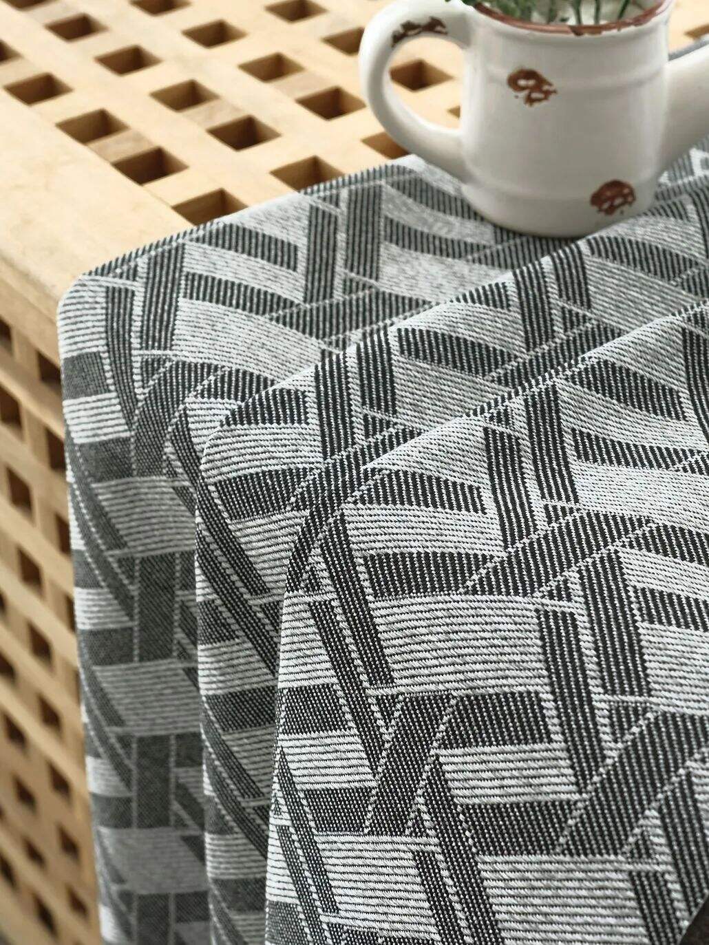 Foulola News:Jacquard Sofa Fabric-11 Series factory