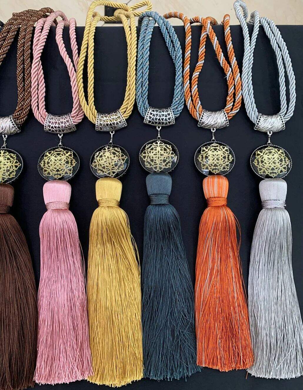 Foulola News: Curtain Decorative Accessories Wholesale Online factory