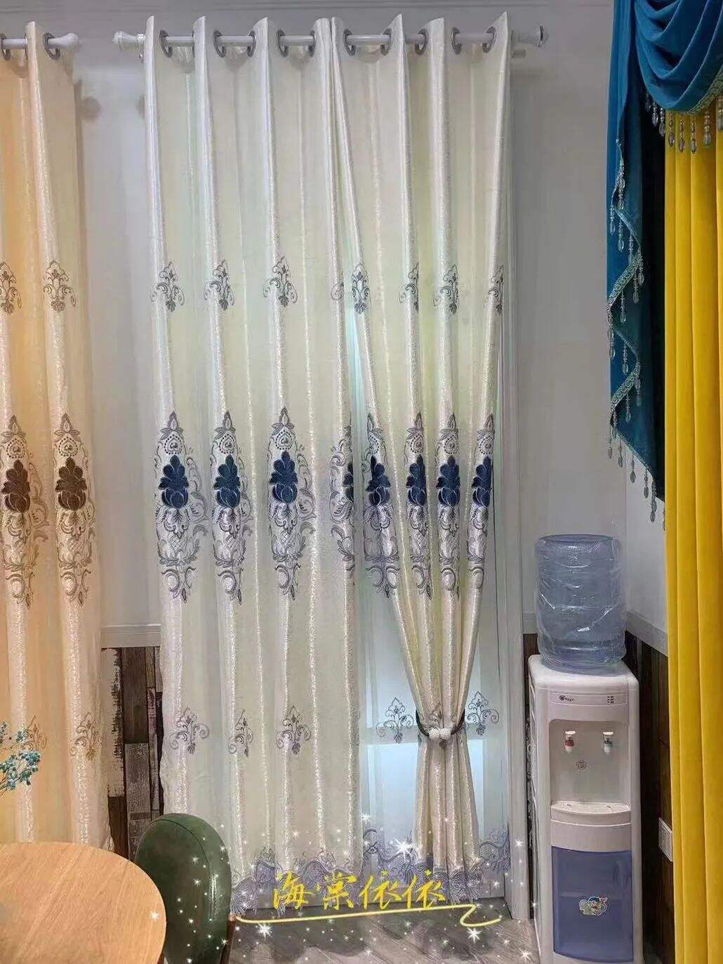 Foulola News: High Grade Embroidery Fabric&Sheer manufacture