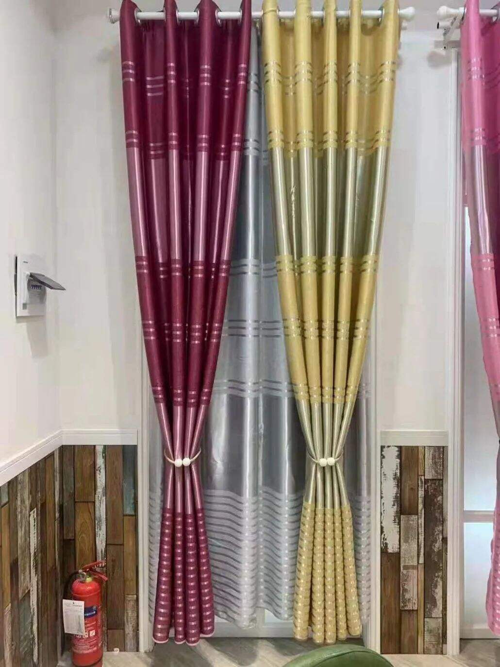 Foulola Cheap Series:Stripe Brushed/Stripe/Plain Blackout details