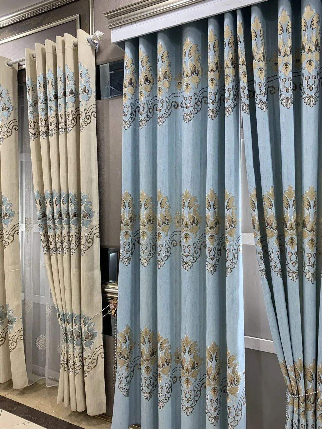 Foulola News:2.8m-3.15m Width Blackout Jaquard Curtain Fabric factory