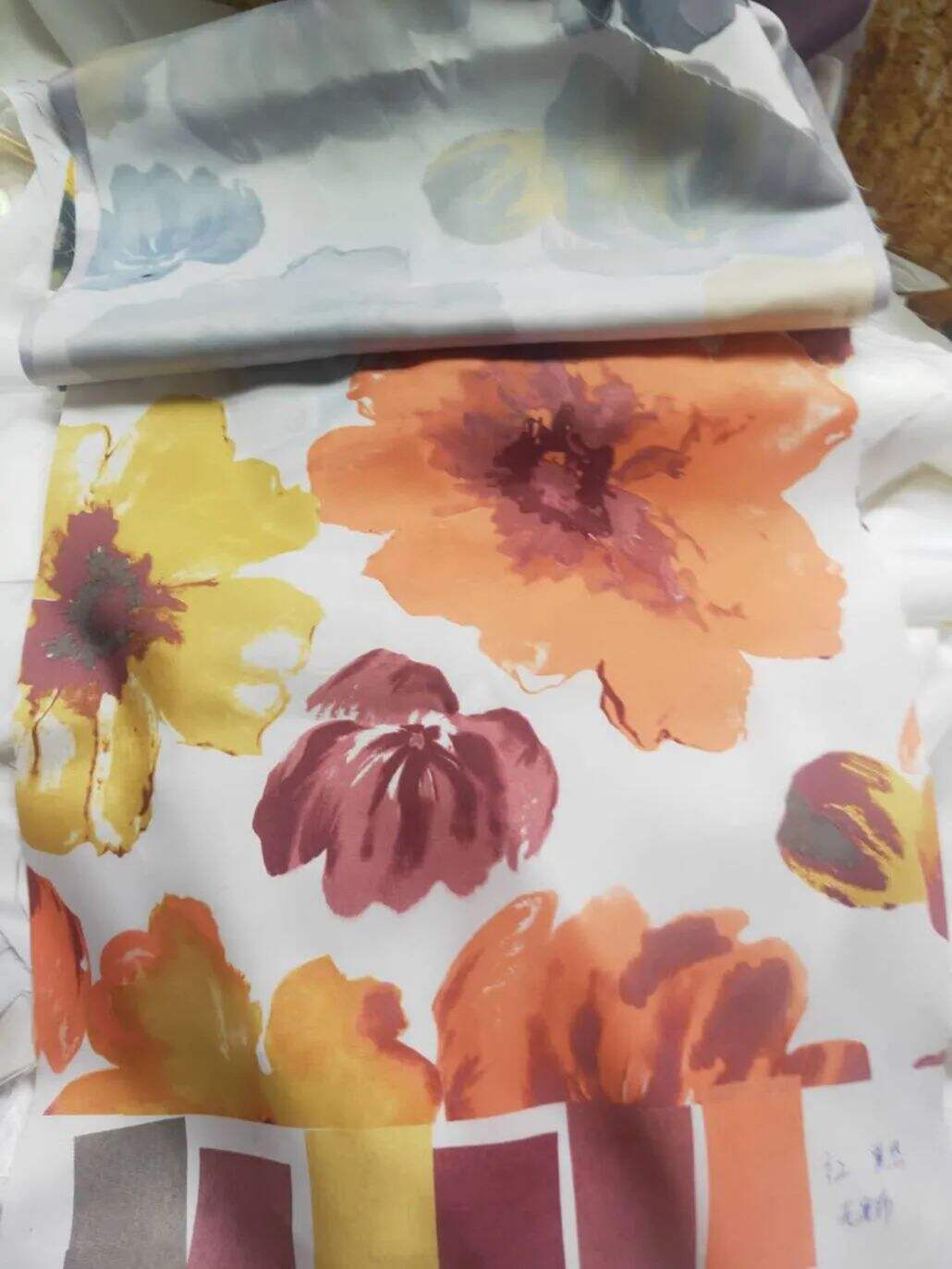 Foulola News:One Side Pure Linen,One Side Top Printed details