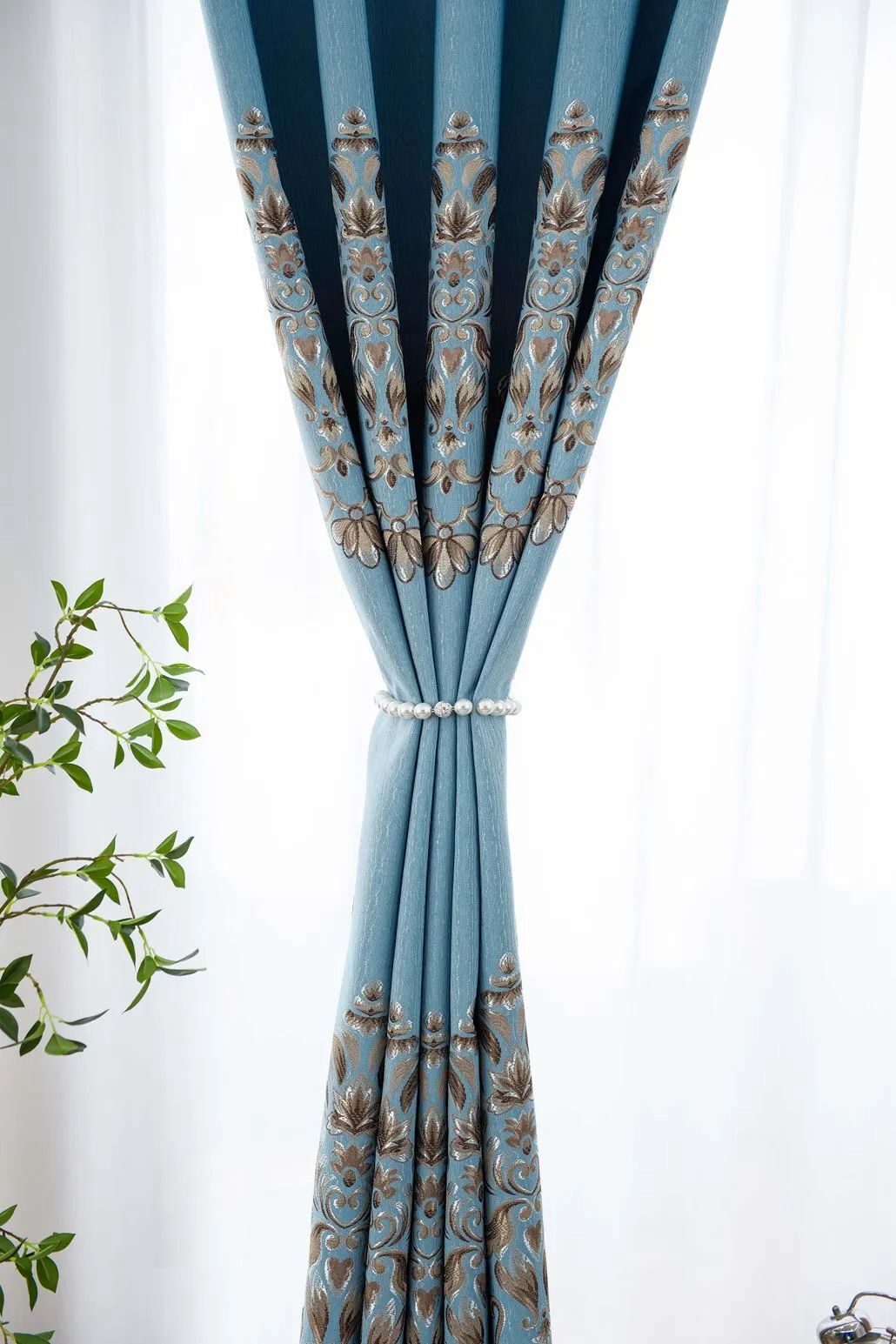 Foulola News:2.8/3.2m Width Jacquard Blackout Curtain 2201Series factory
